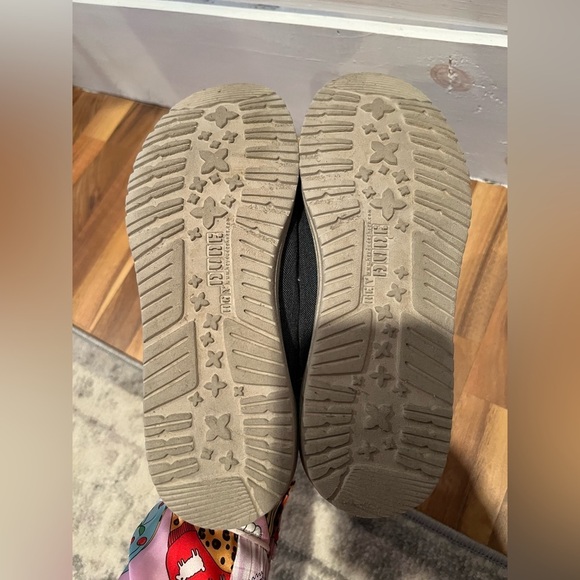 Hey Dude Men's Welsh Chambray Sea Blue Casual Shoes, size 8, distressed, GUC - Picture 7 of 7